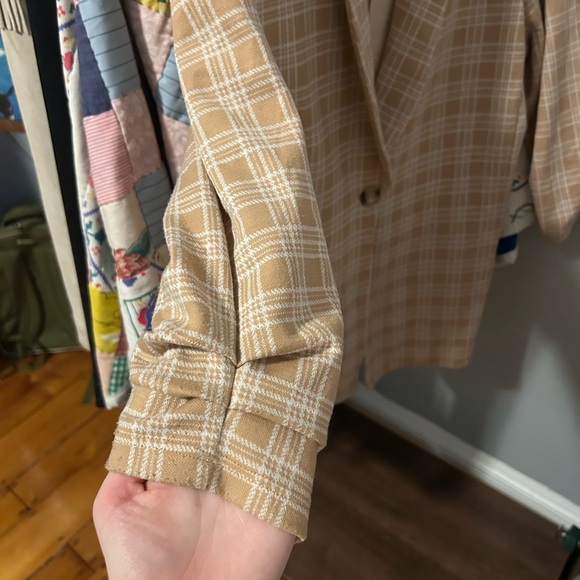 Altar'd State Beige Plaid Blazer - Picture 4 of 4